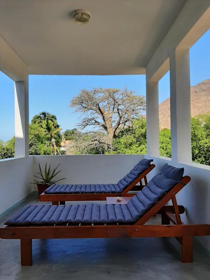 Bed and Breakfast Casa Baobab Seladinha Екстер'єр фото